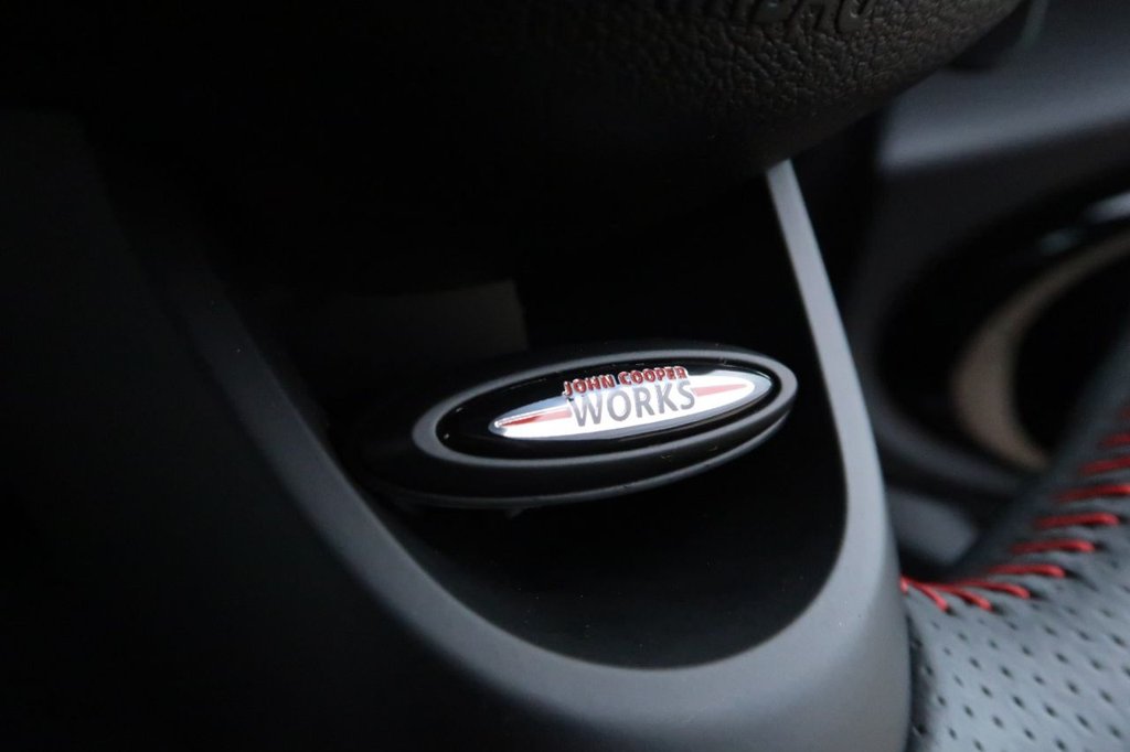 Used MINI Hatch 2018 for sale - 75651586: Photo 16