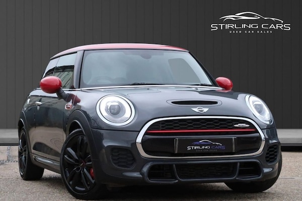 Used MINI Hatch 2018 for sale - 75651586: Photo 1