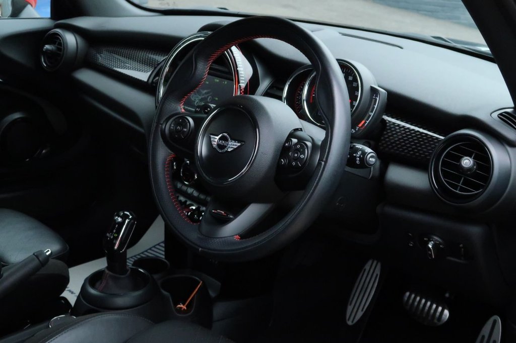 Used MINI Hatch 2018 for sale - 75651586: Photo 8