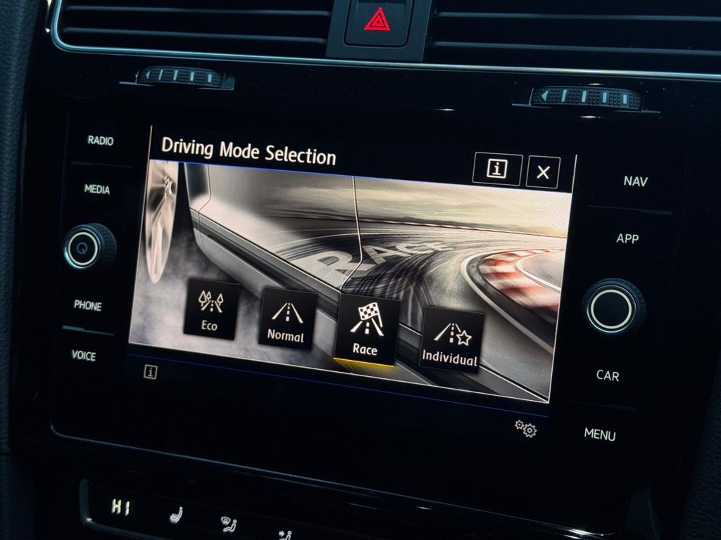 Used Volkswagen Golf 2019 for sale - 77498450: Photo 23