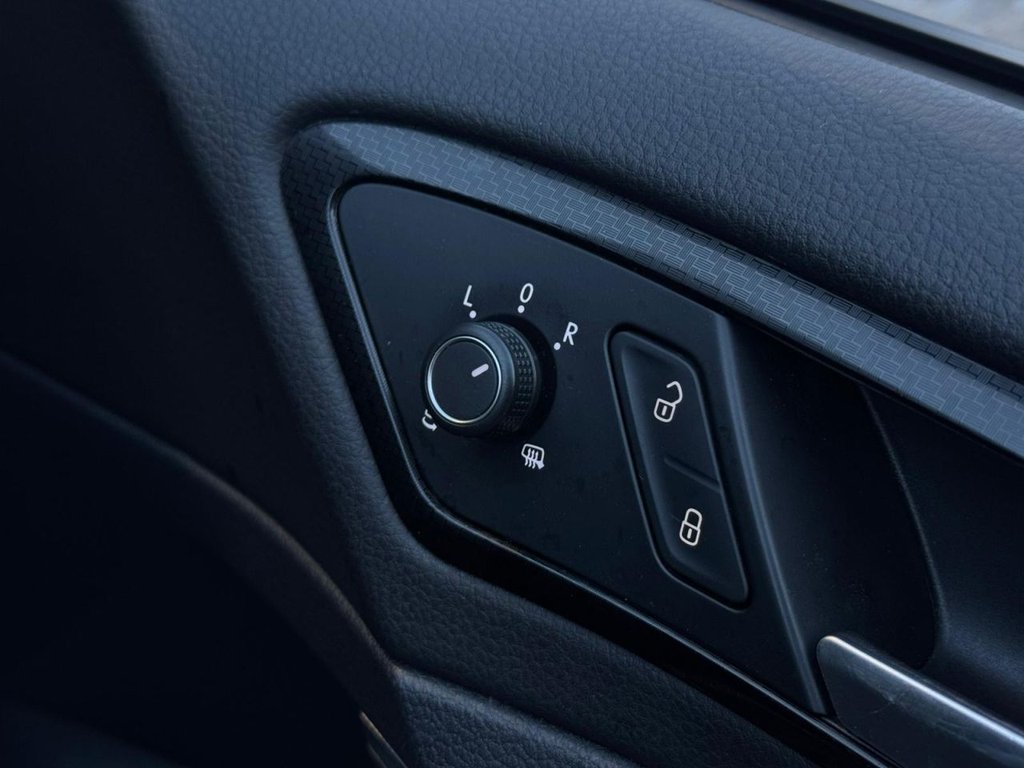 Used Volkswagen Golf 2019 for sale - 77498450: Photo 30