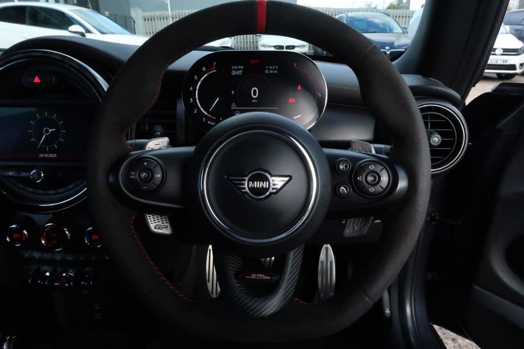 Used MINI Hatch 2020 for sale - 76333689: Photo 11