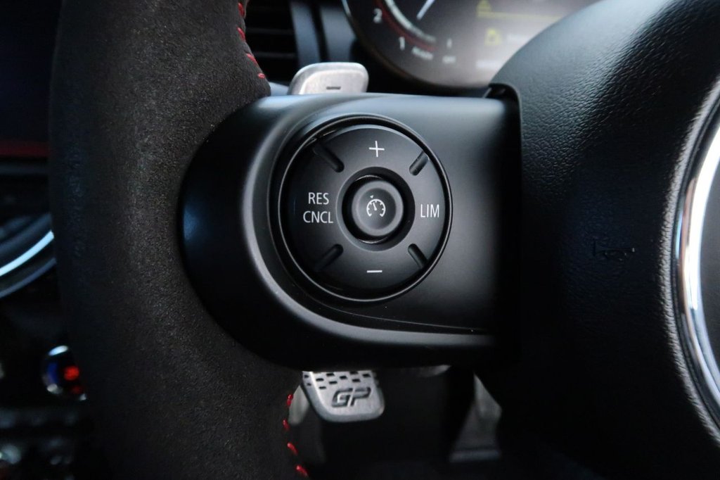 Used MINI Hatch 2020 for sale - 76333689: Photo 18