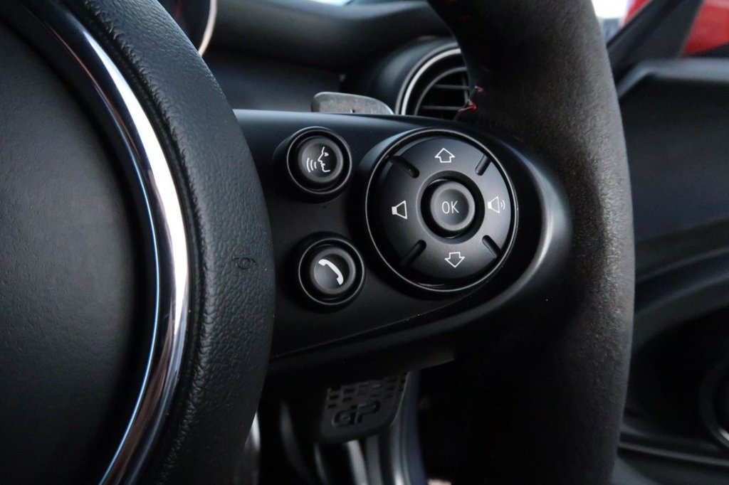 Used MINI Hatch 2020 for sale - 76333689: Photo 20