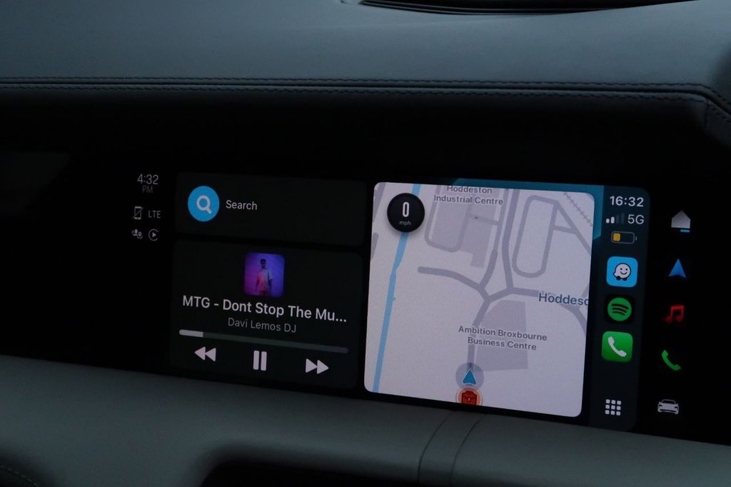 Used Porsche Taycan 2021 for sale - 76119289: Photo 37