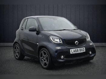 Used smart fortwo 2018 for sale - 77332999: Photo