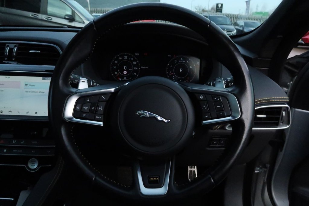 Used Jaguar F-Pace 2020 for sale - 77133735: Photo 11