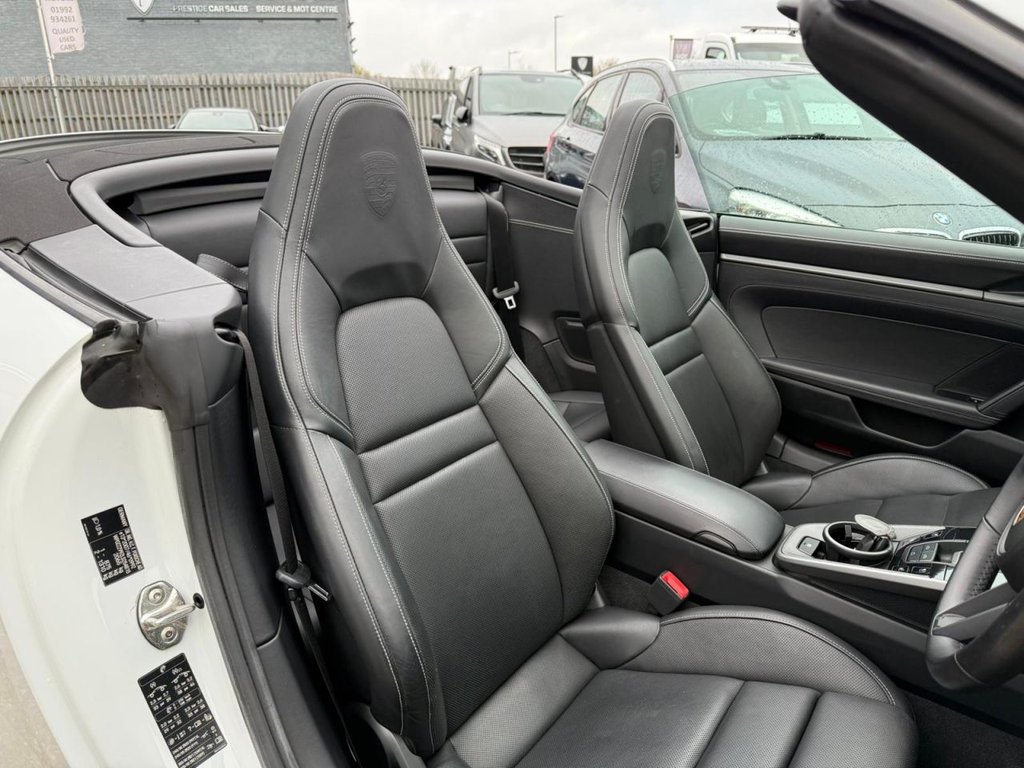 Used Porsche 911 2019 for sale - 76686445: Photo 16