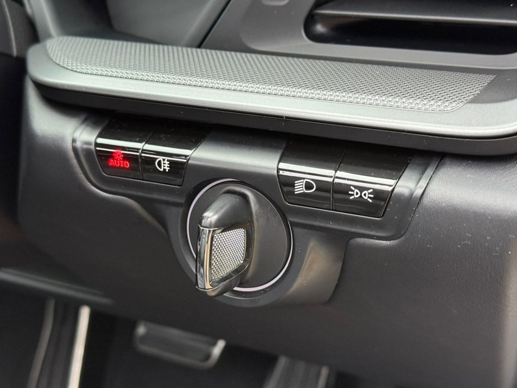 Used Porsche 911 2019 for sale - 76686445: Photo 34