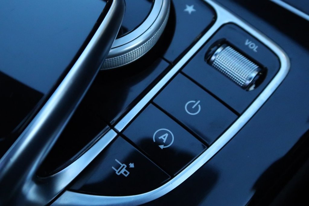 Used Mercedes-Benz C Class 2016 for sale - 76670586: Photo 39