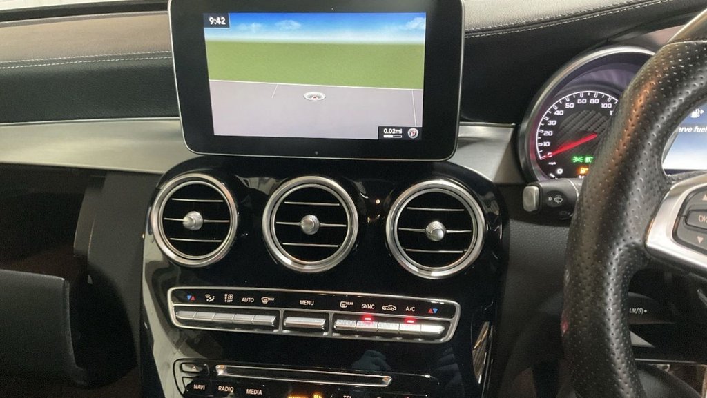 Used Mercedes-Benz C Class 2016 for sale - 77372916: Photo 3