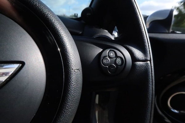Used MINI Roadster 2014 for sale - 76266672: Photo 16