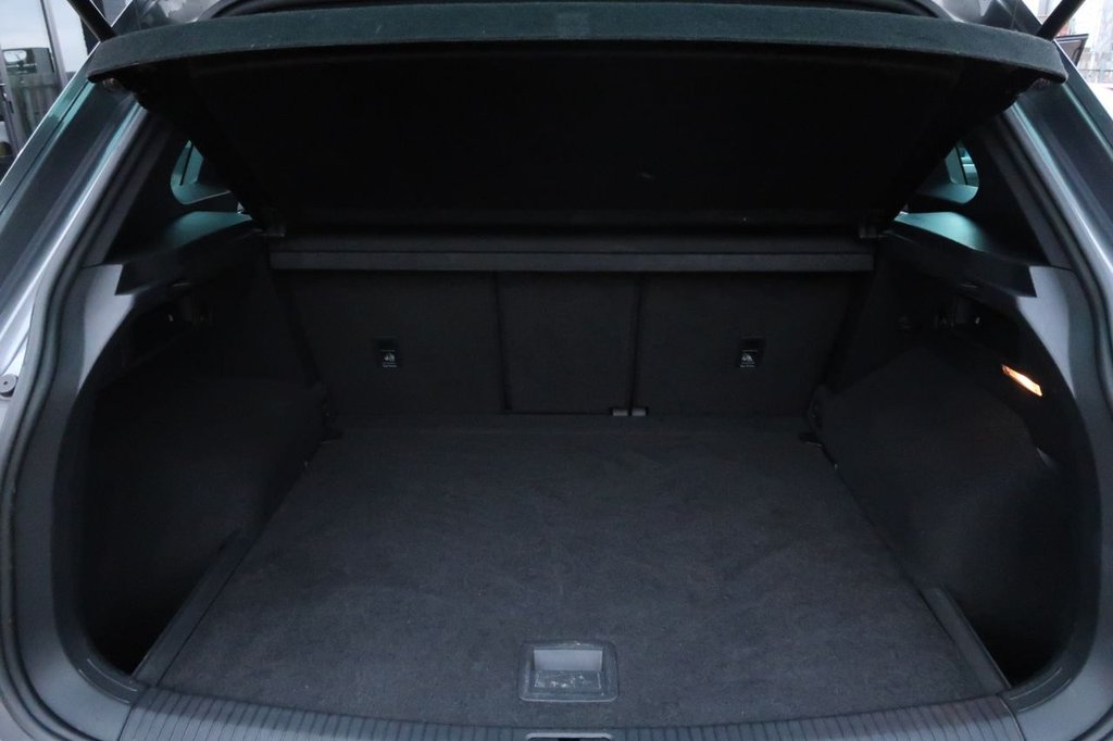 Used Volkswagen Tiguan 2018 for sale - 77609164: Photo 35