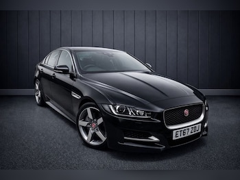 Used Jaguar XE 2018 for sale - 77806459: Photo