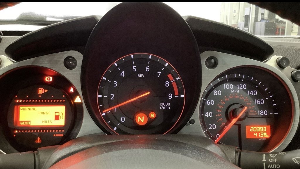 Used Nissan 370 Z 2016 for sale - 77734639: Photo 5