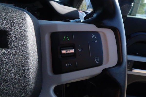 Used Land Rover Defender 2020 for sale - 75651632: Photo 19