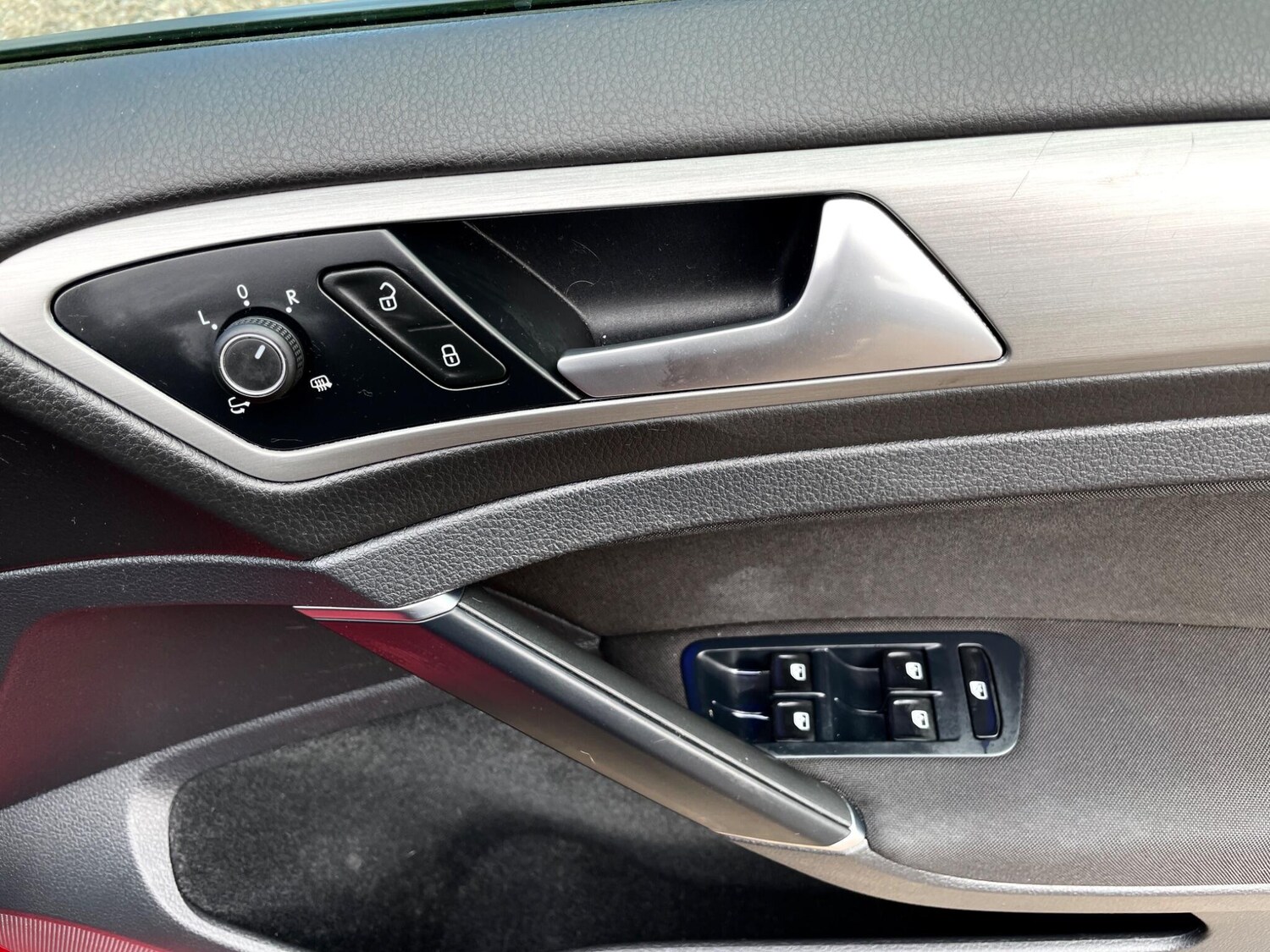 Used Volkswagen Golf 2016 for sale - 78088732: Photo 25