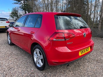 Used Volkswagen Golf 2016 for sale - 78088732: Photo