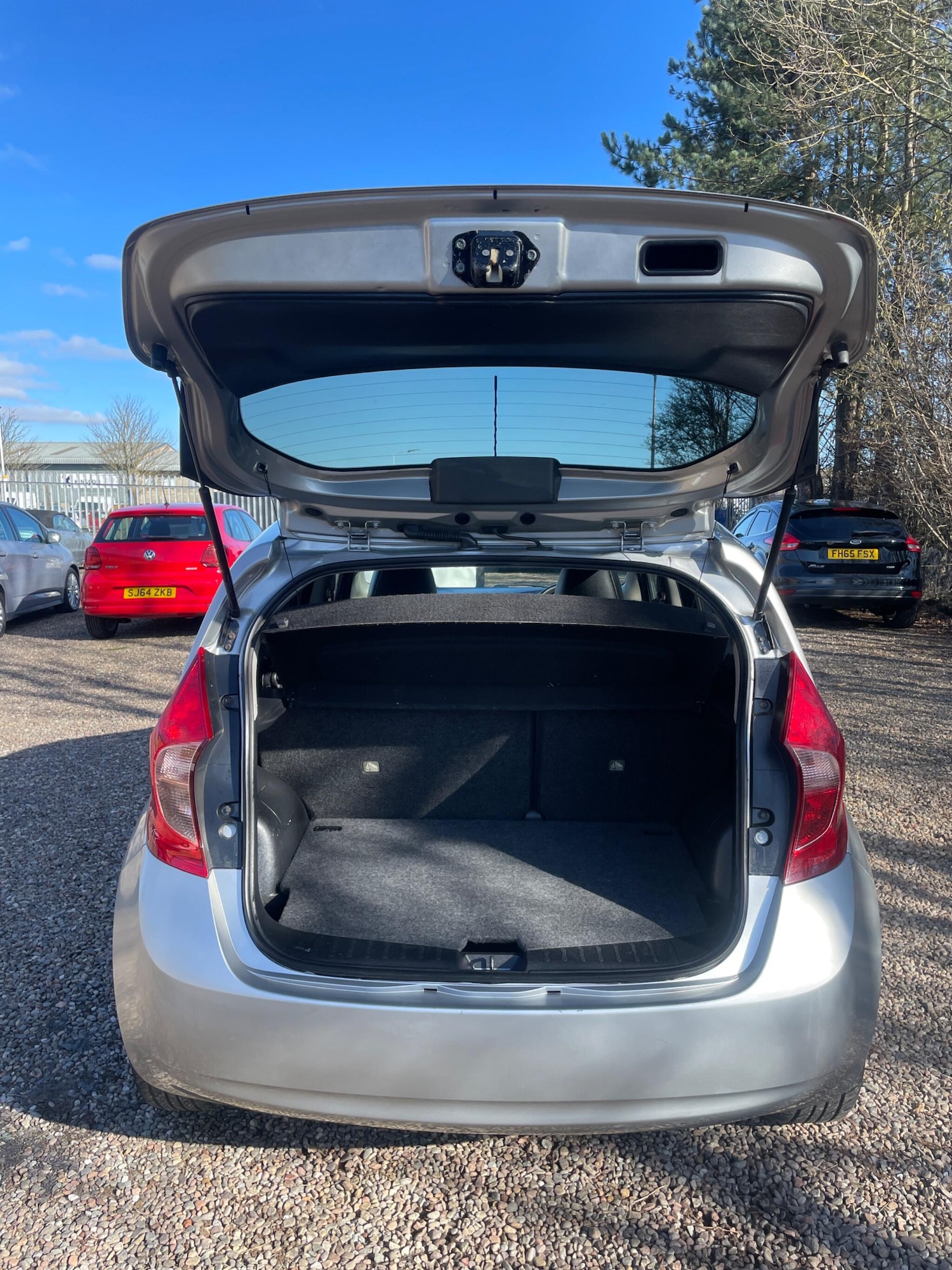 Used Nissan Note 2014 for sale - 77795184: Photo 11