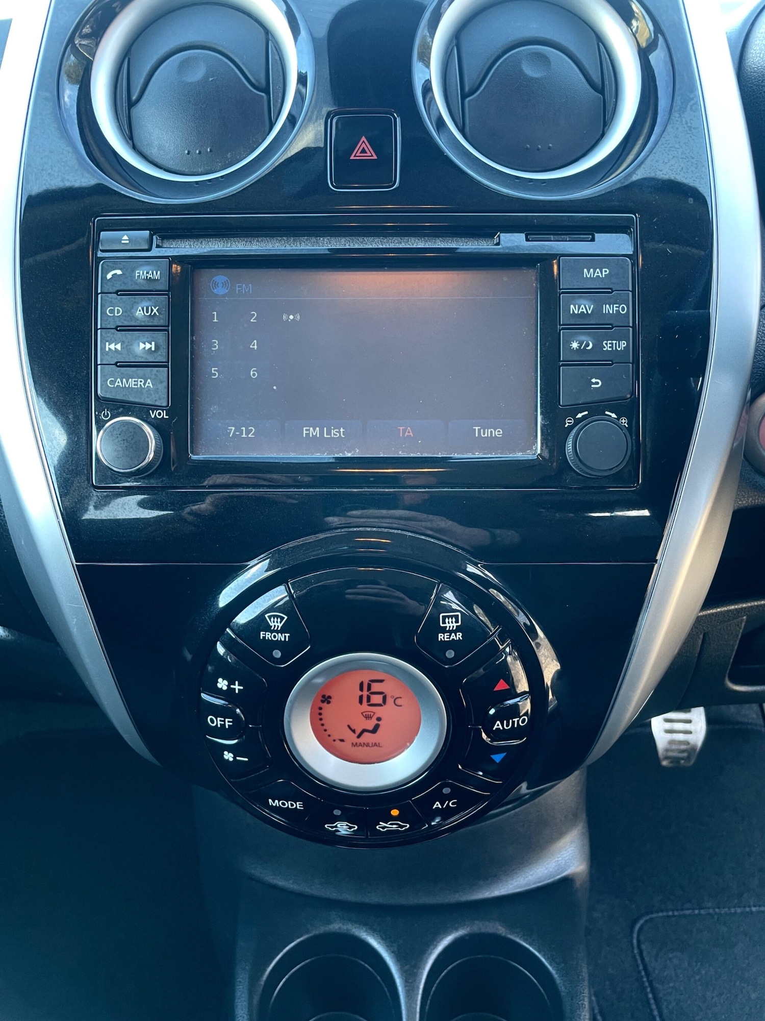 Used Nissan Note 2014 for sale - 77795184: Photo 19