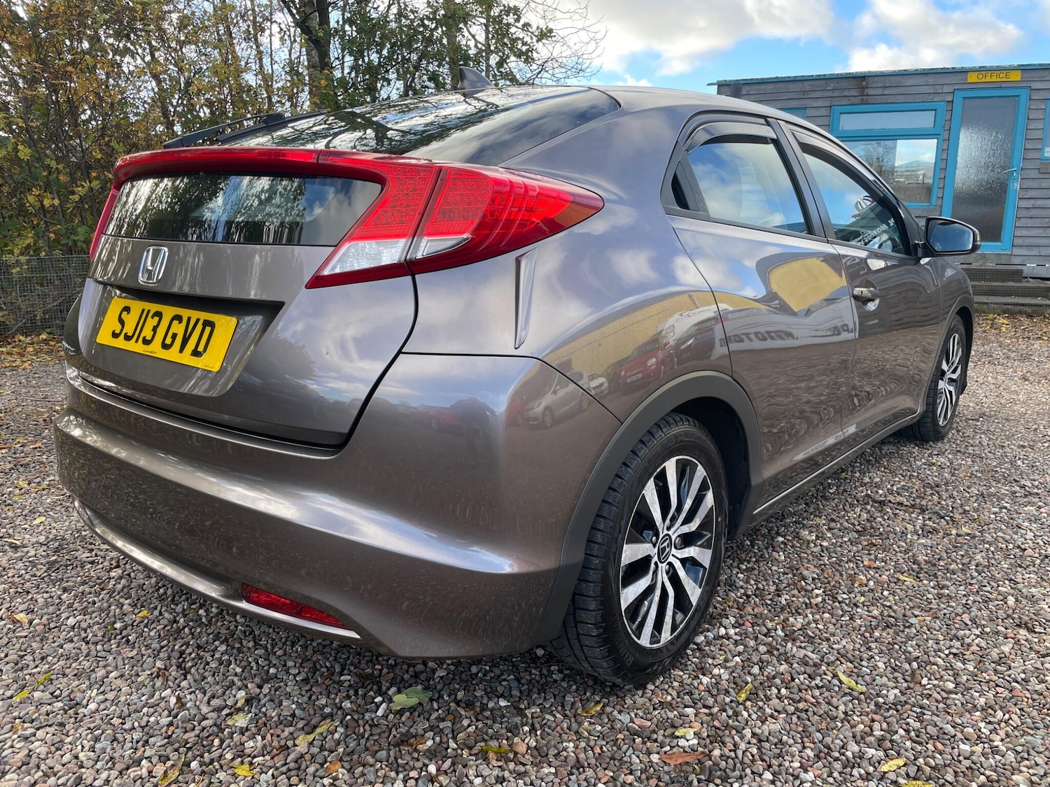 Used Honda Civic 2013 for sale - 76350698: Photo 3