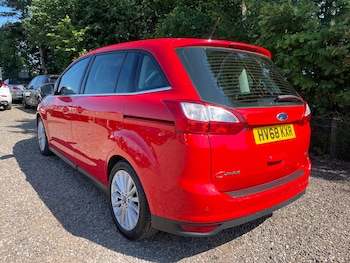 Used Ford Grand C-Max 2018 for sale - 79160112: Photo