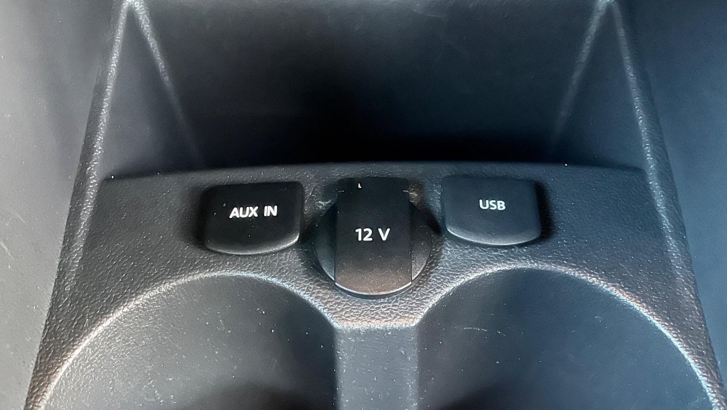 Used Volkswagen Polo 2015 for sale - 77218925: Photo 18