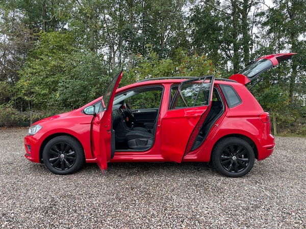 Used Volkswagen Golf SV 2015 for sale - 76007366: Photo 8