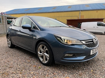 2016 - 1.6 CDTi BlueInjection SRi Nav Euro 6 (s/s) 5dr