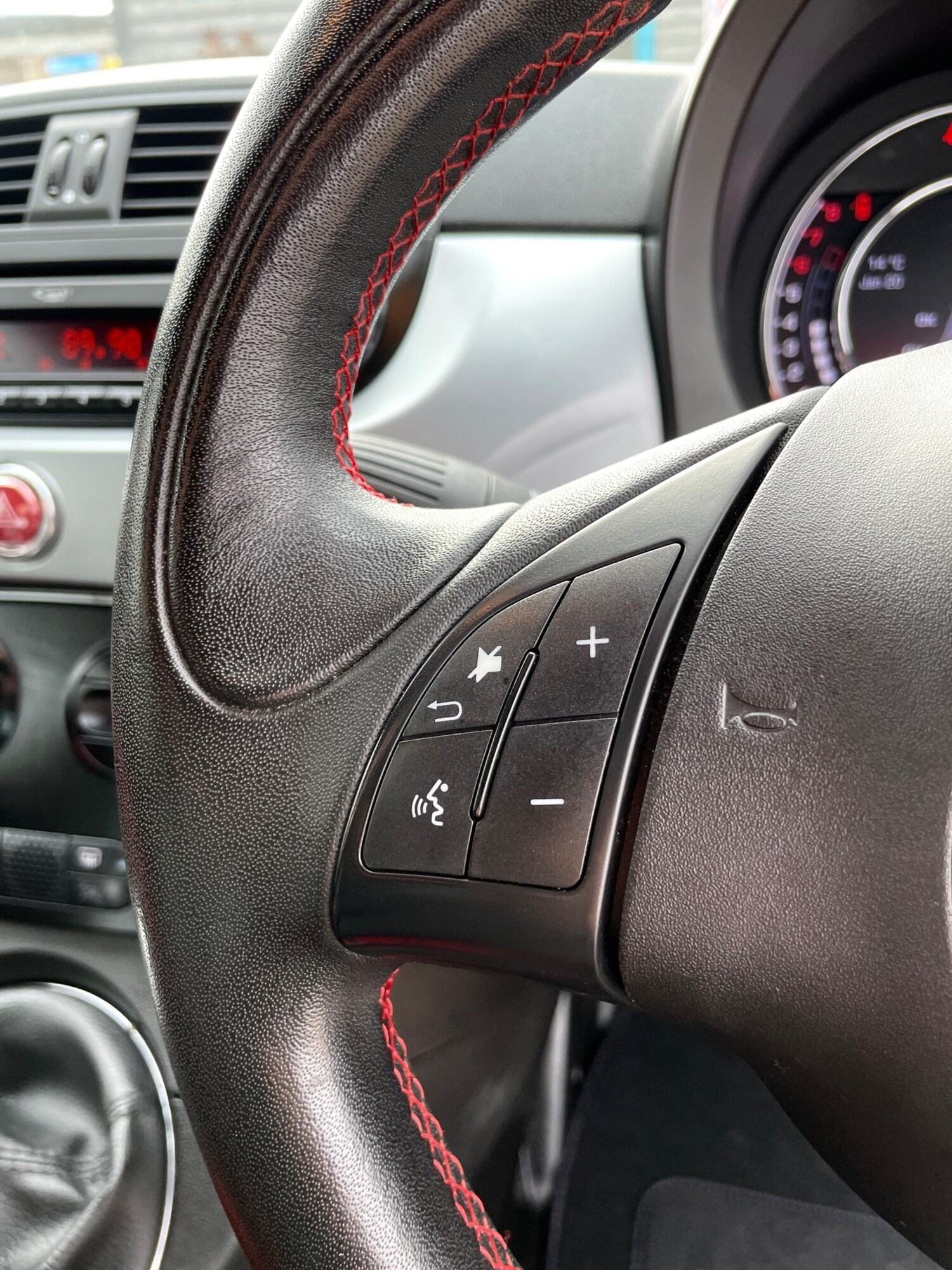 Used Fiat 500 2015 for sale - 78088752: Photo 16