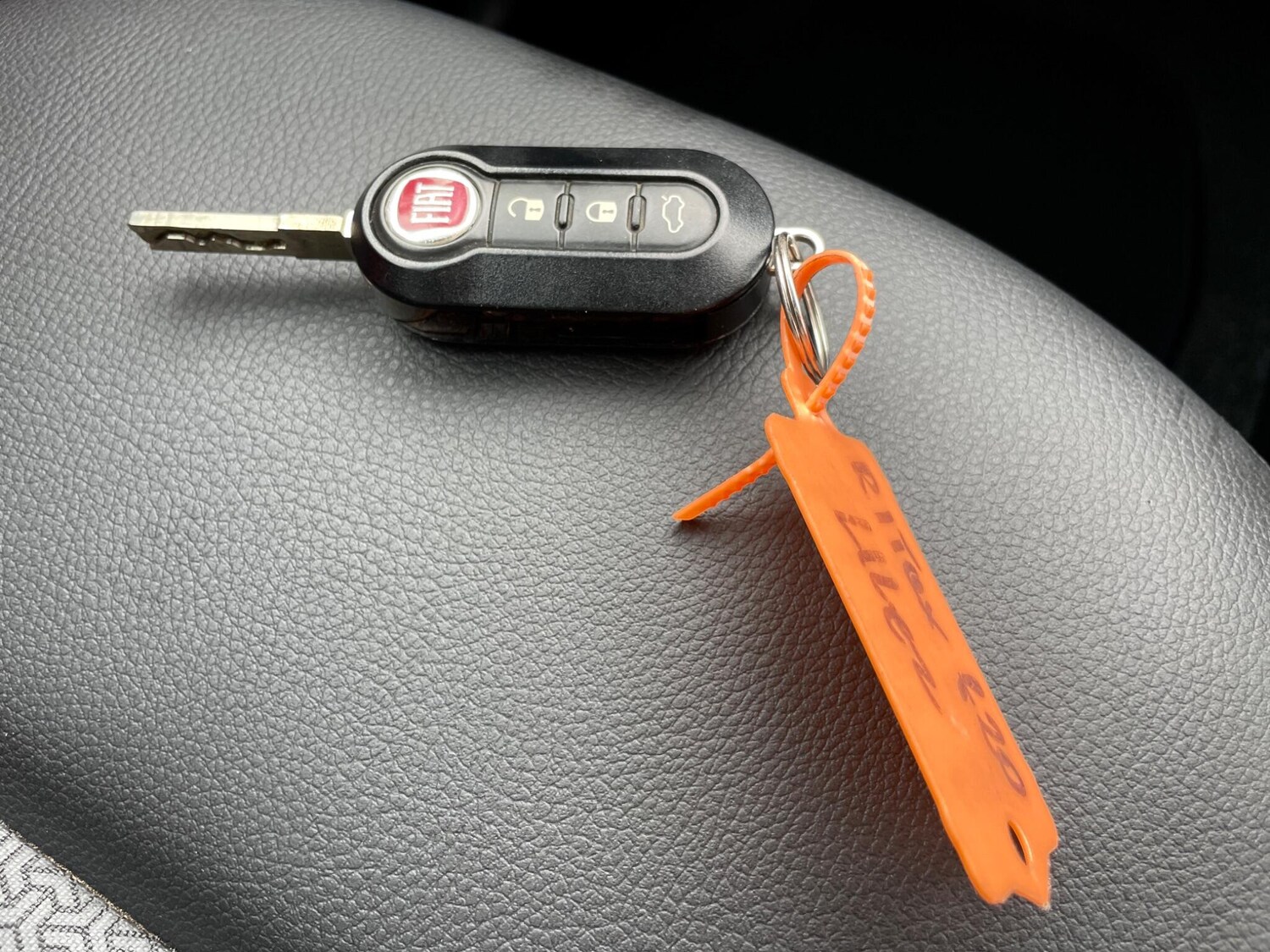 Used Fiat 500 2015 for sale - 78088752: Photo 24