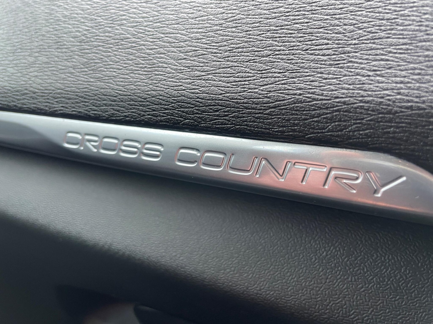 Used Volvo V40 2014 for sale - 76717528: Photo 29