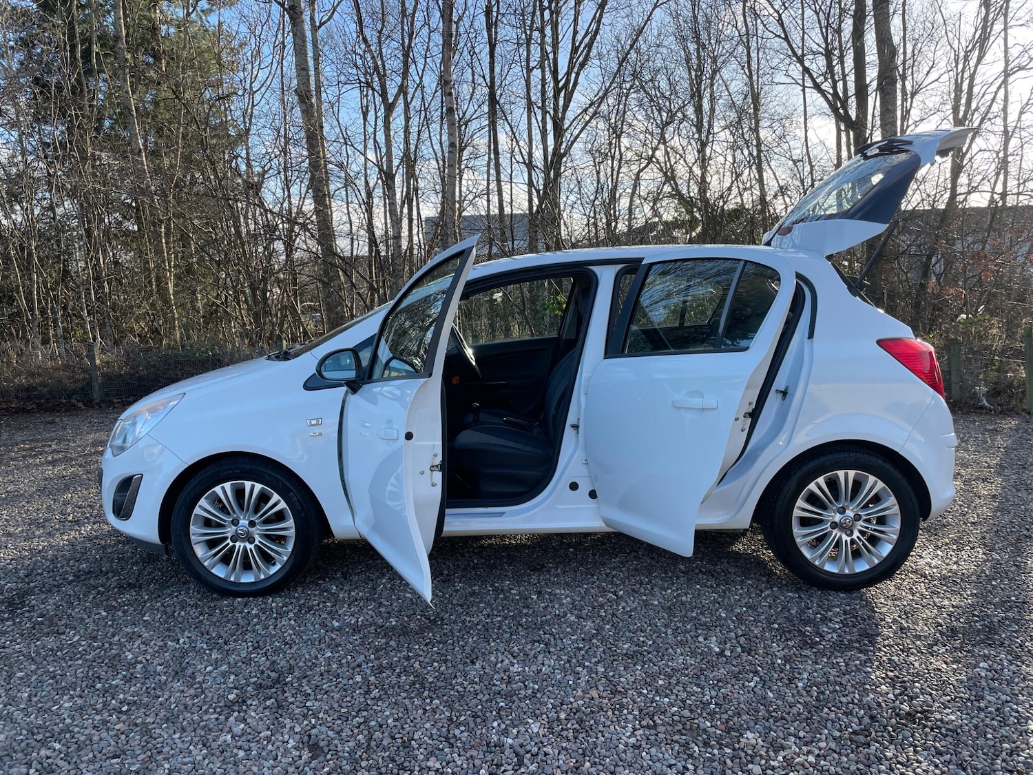 Used Vauxhall Corsa 2013 for sale - 77178252: Photo 8