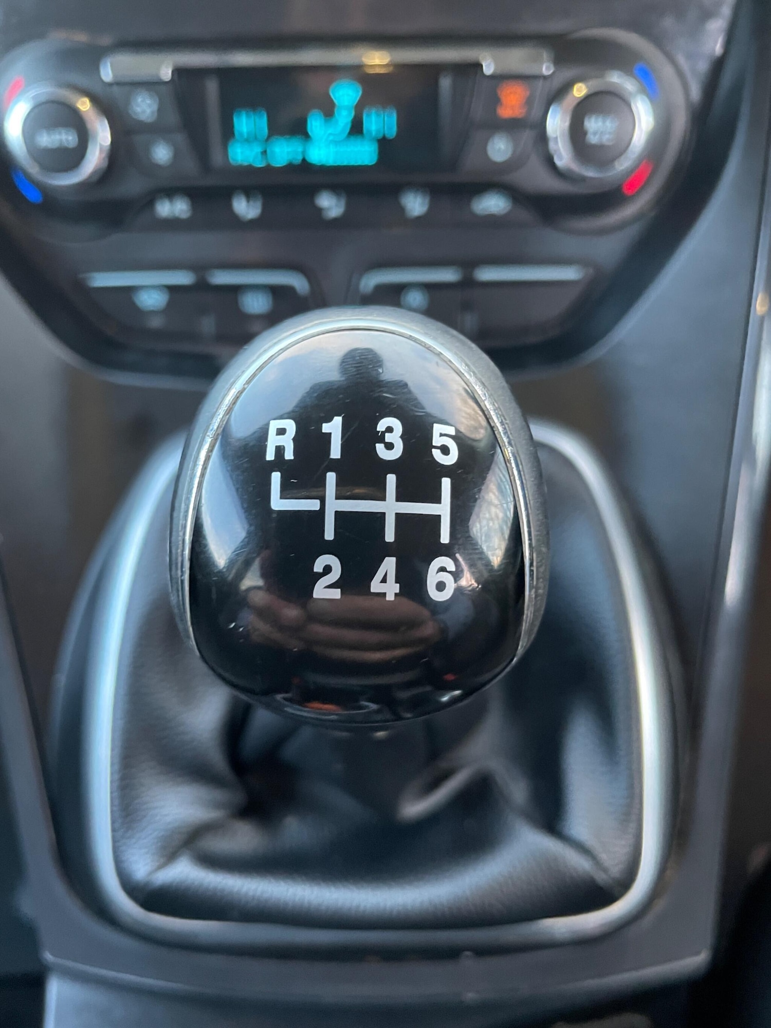 Used Ford Kuga 2015 for sale - 77178240: Photo 19