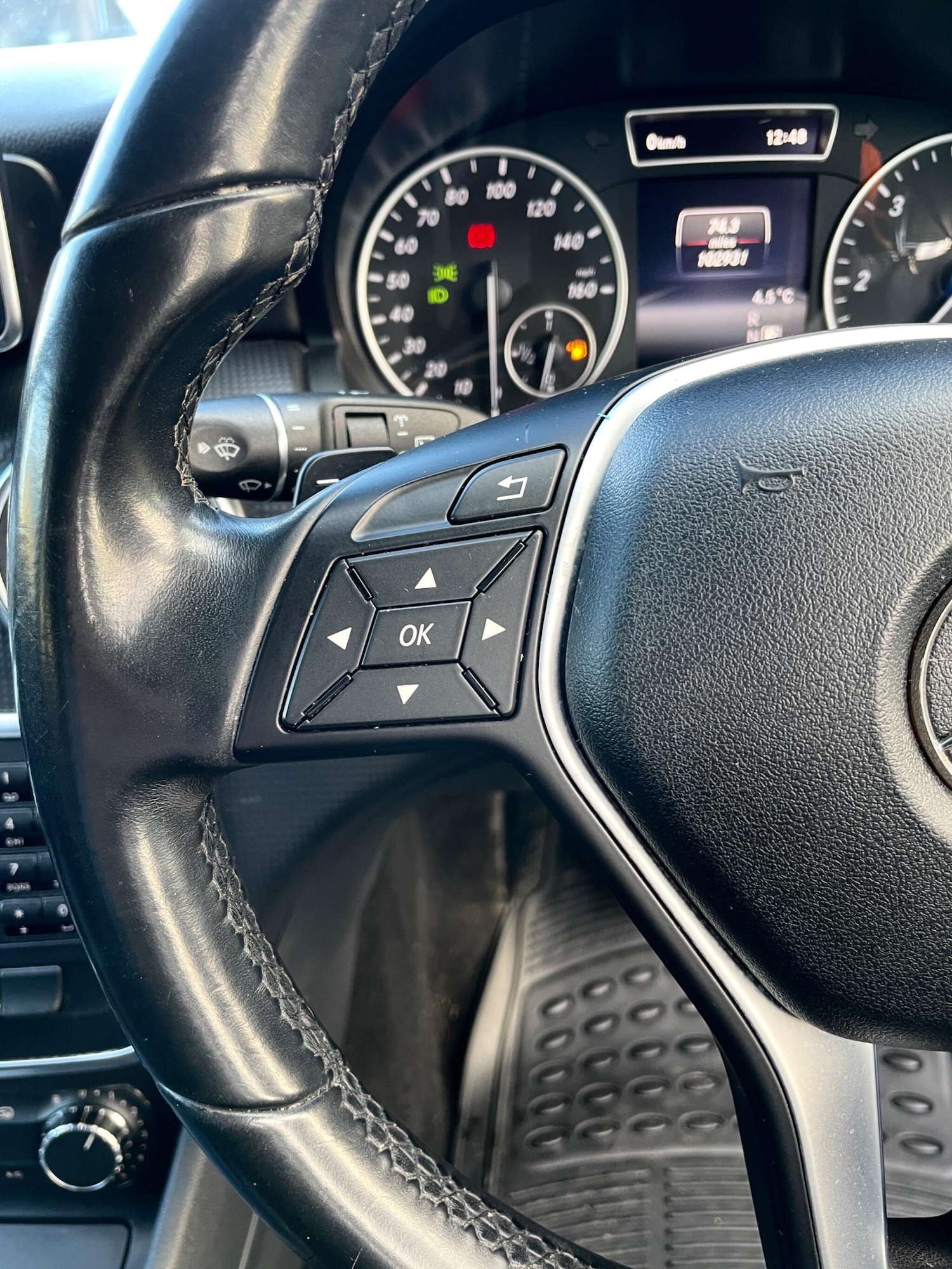 Used Mercedes-Benz A-Class 2015 for sale - 77164260: Photo 17