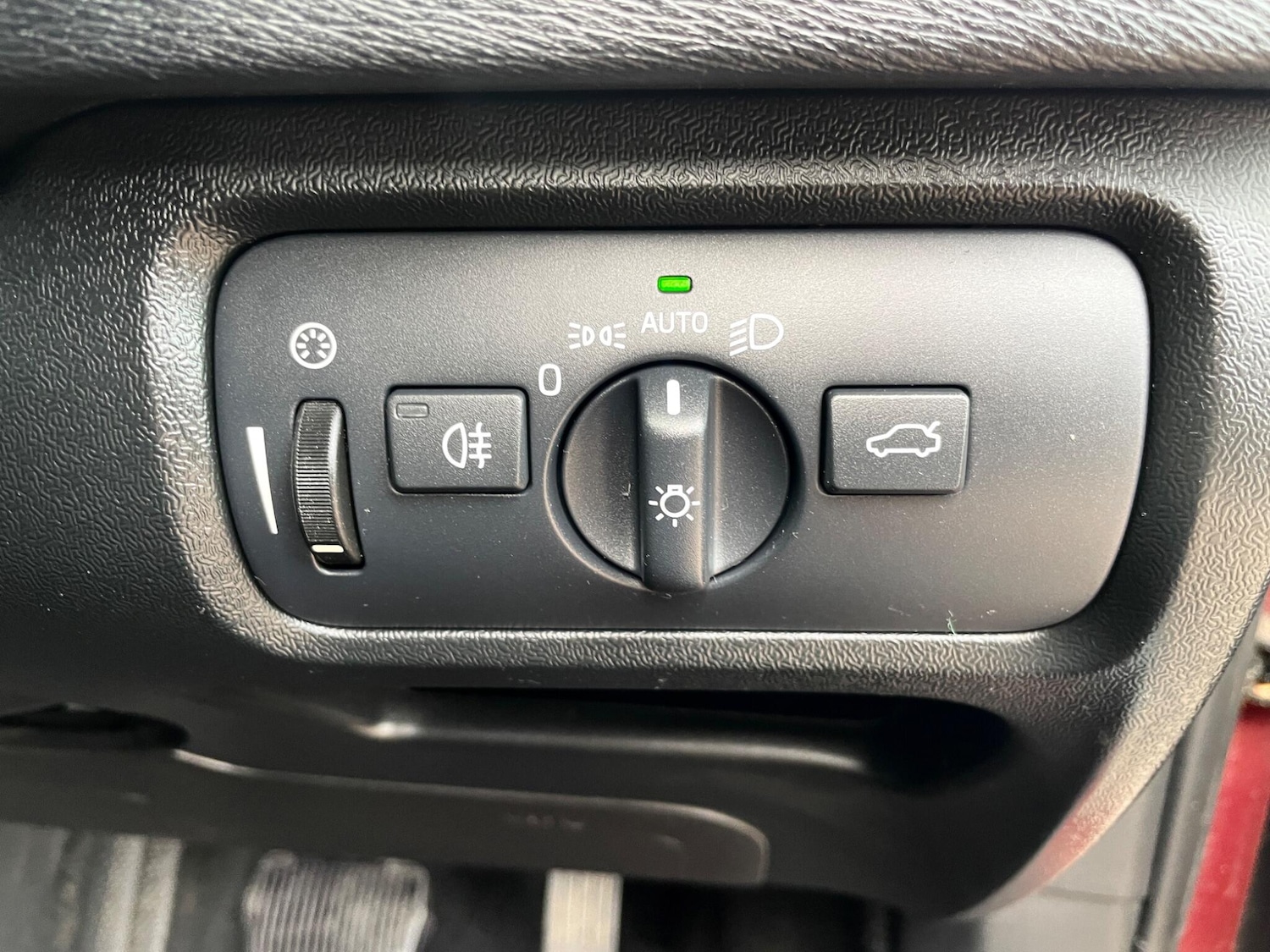 Vehicle 28