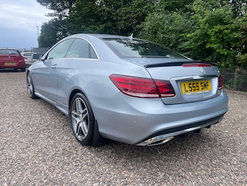 Used Mercedes-Benz E Class 2013 for sale - 79064139: Photo