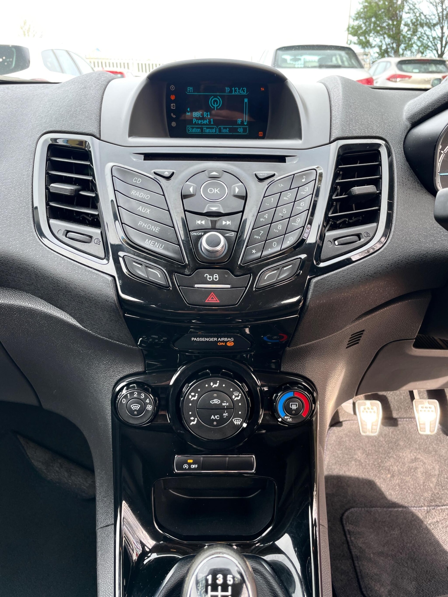 Used Ford Fiesta 2015 for sale - 78117919: Photo 17