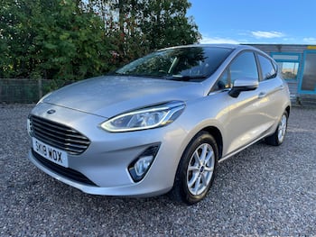 Used Ford Fiesta 2018 for sale - 79747975: Photo