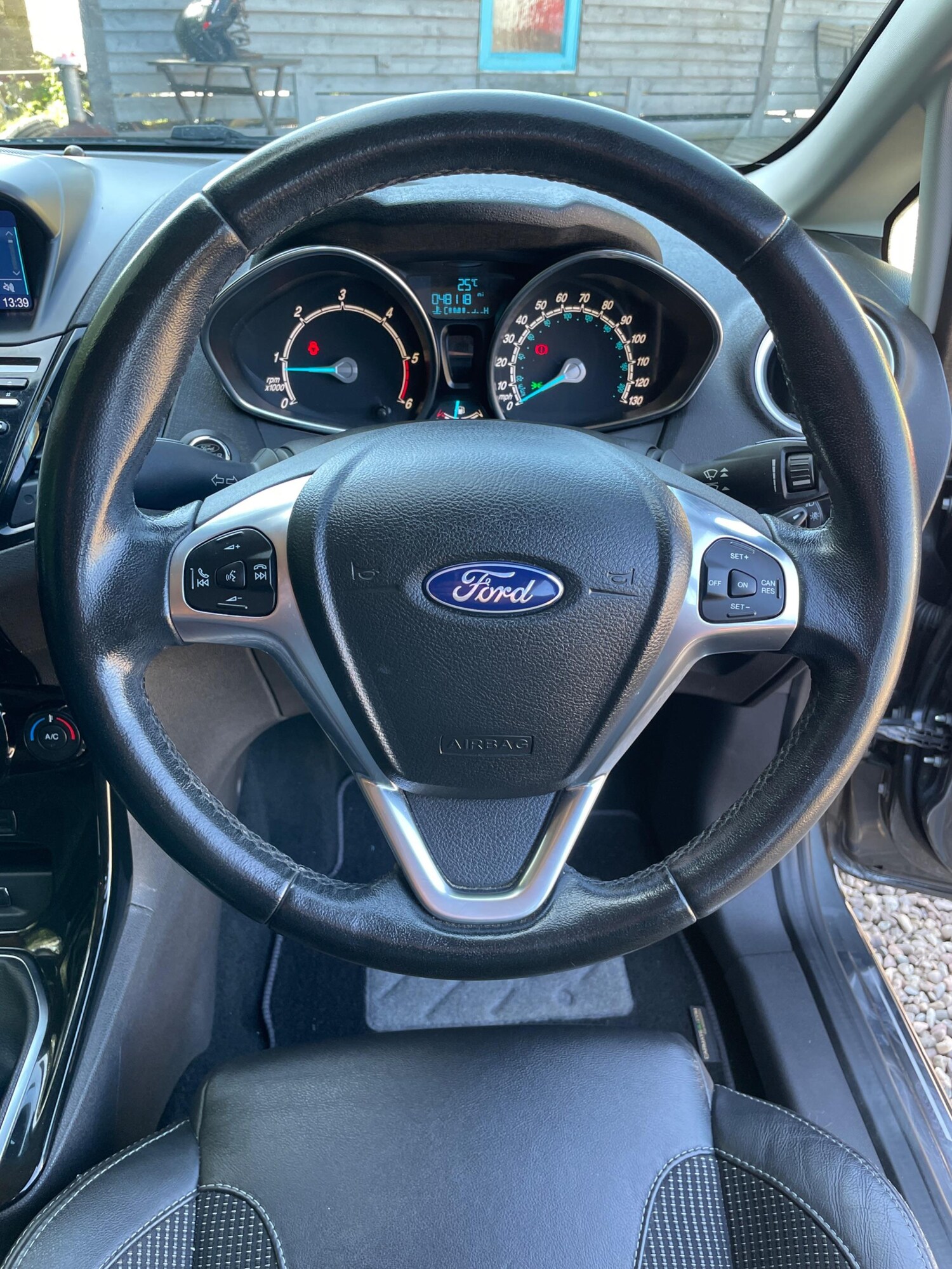 Vehicle 21