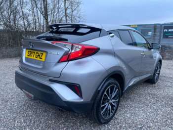 Used Toyota C-HR 2017 for sale - 73707534: Photo