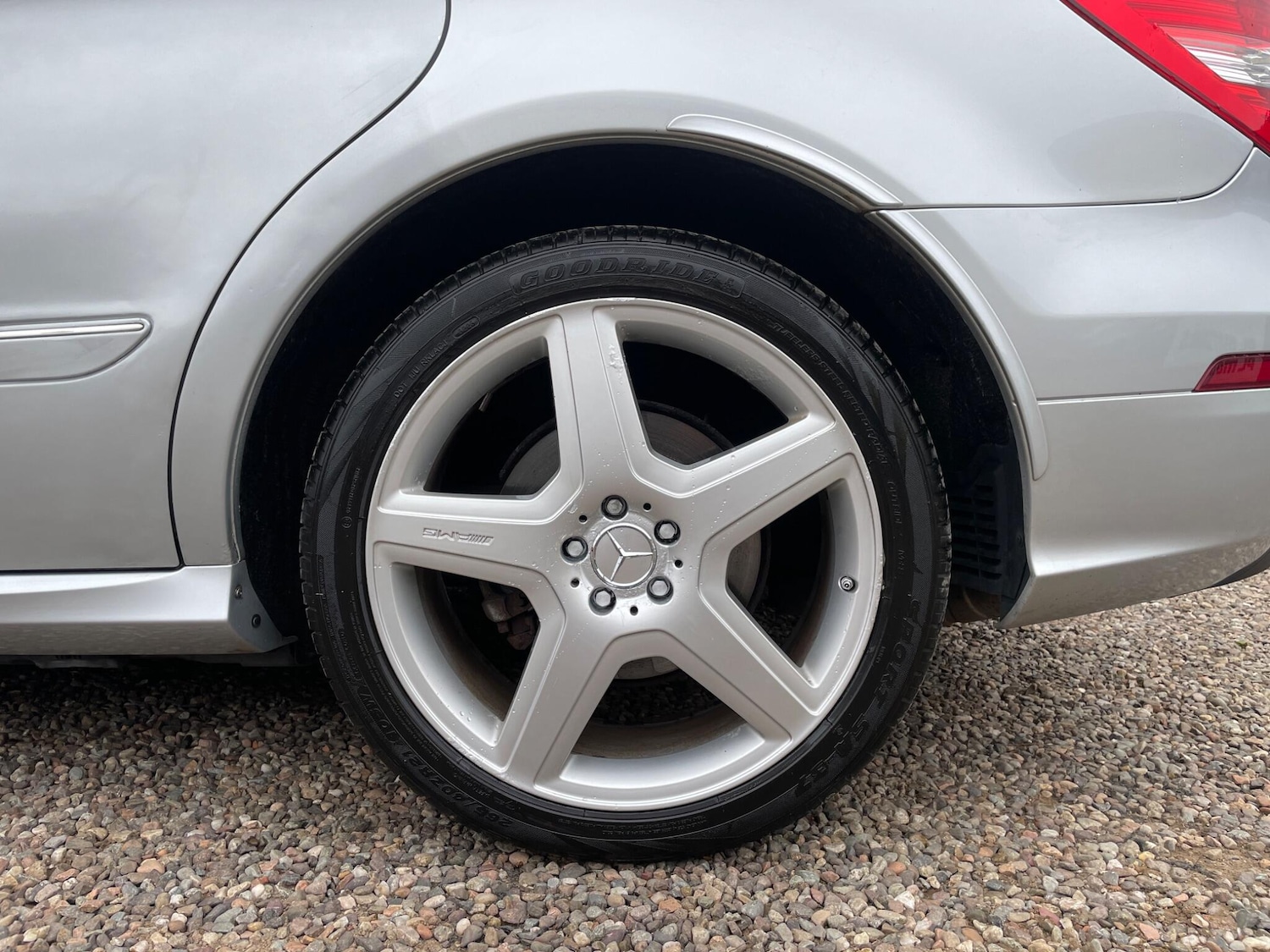 Used Mercedes-Benz R Class 2010 for sale - 76271849: Photo 35