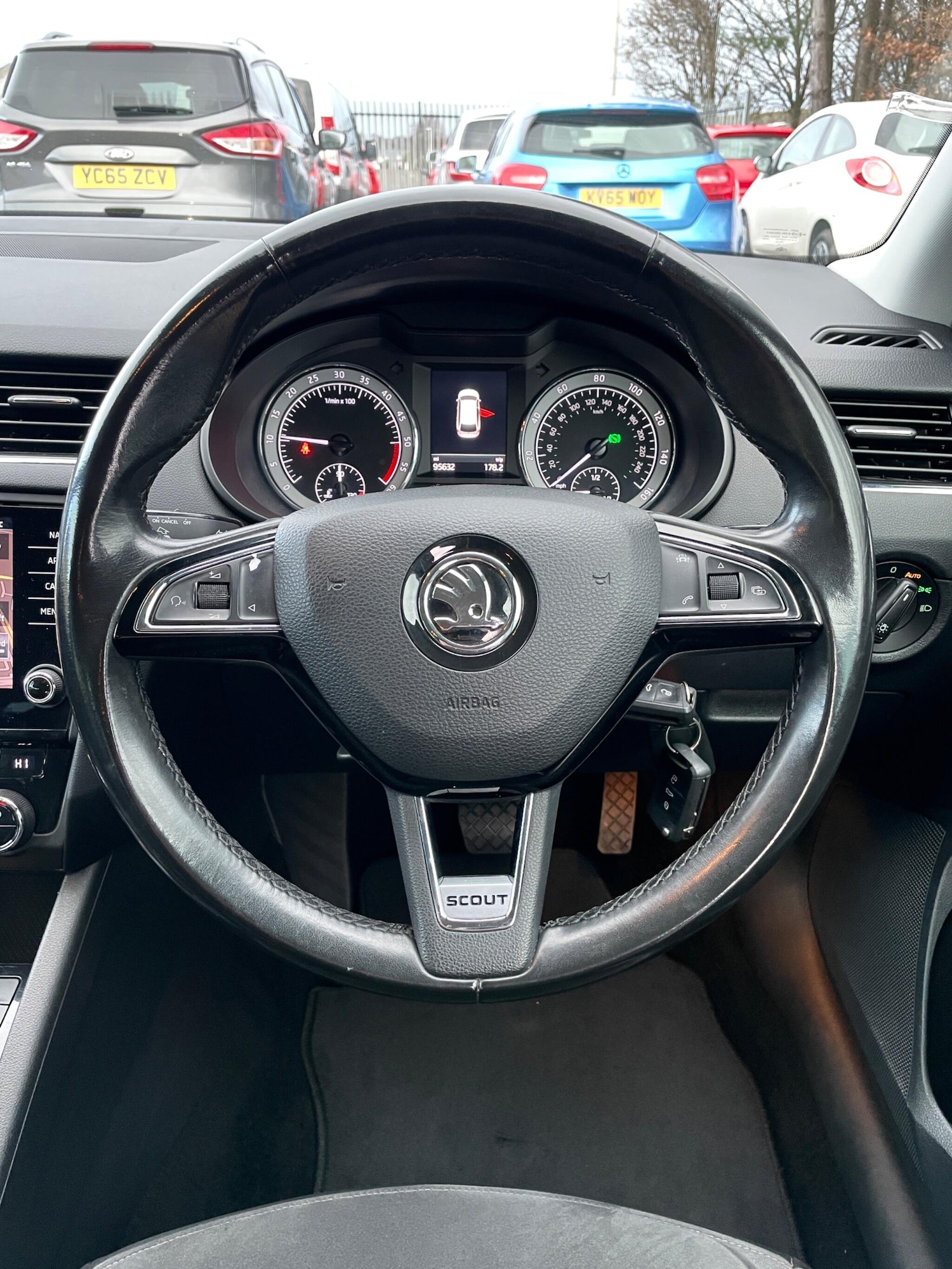 Used Skoda Octavia 2017 for sale - 77281199: Photo 16