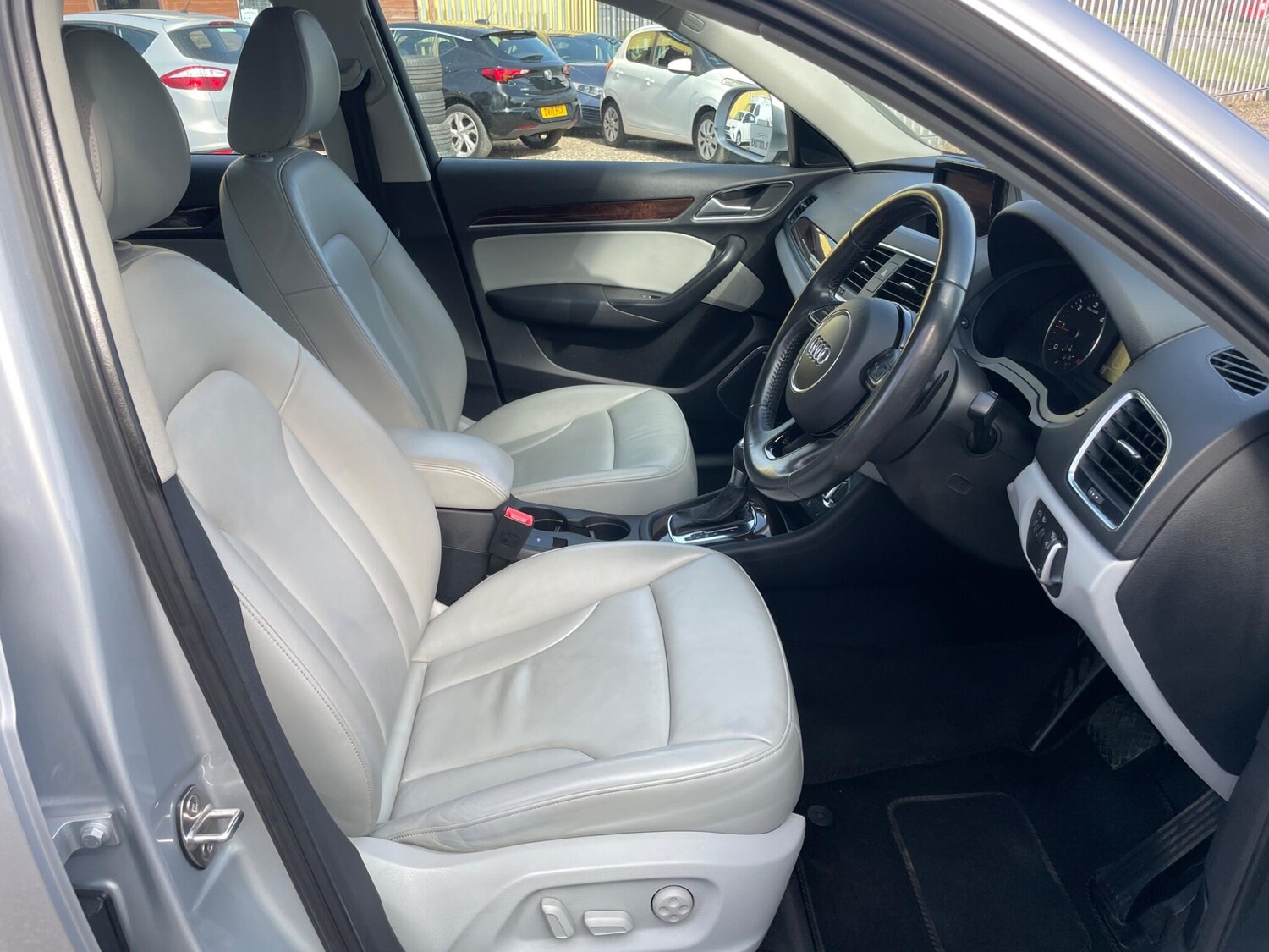 Used Audi Q3 2012 for sale - 78206833: Photo 14