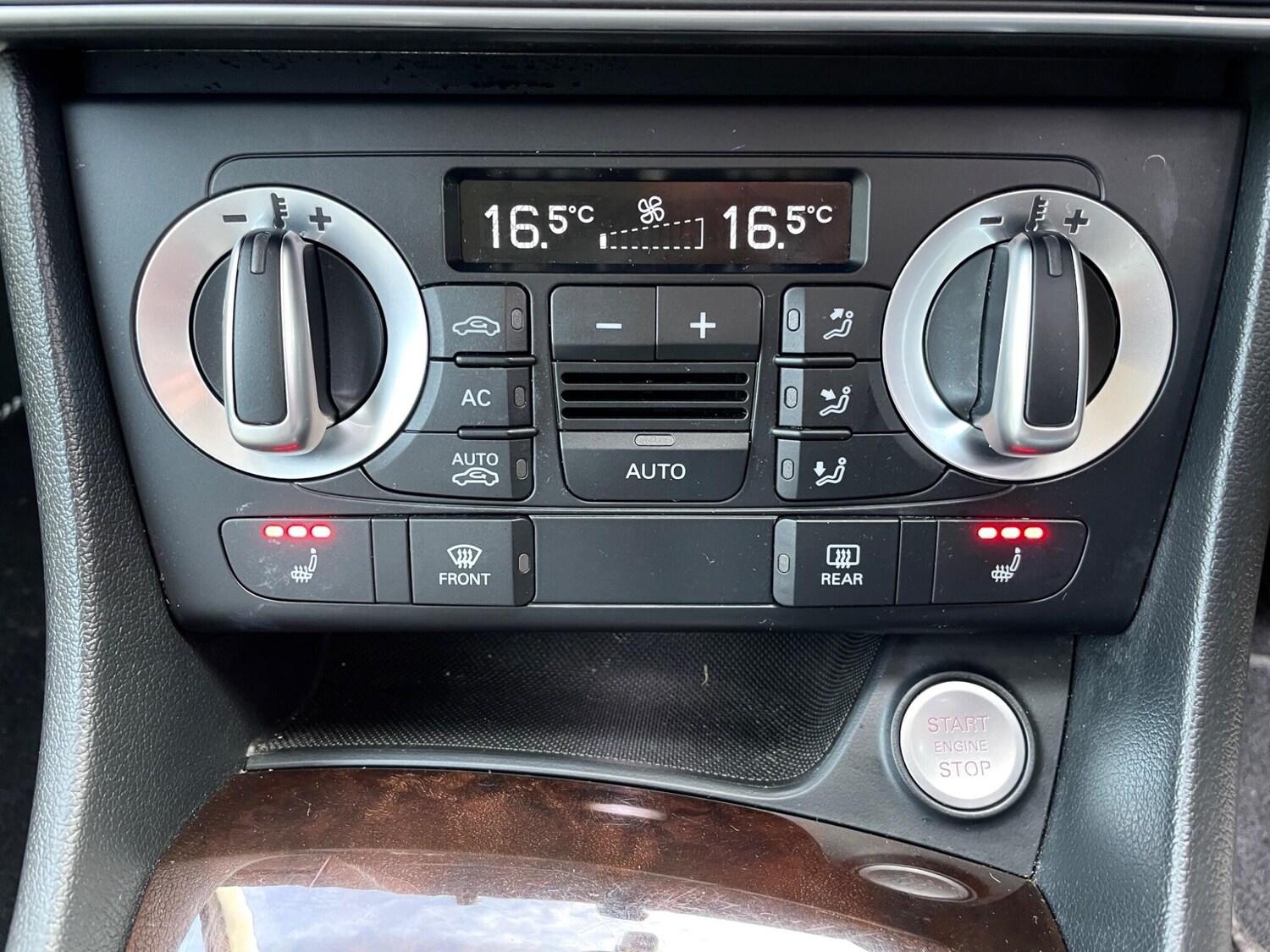 Used Audi Q3 2012 for sale - 78206833: Photo 25