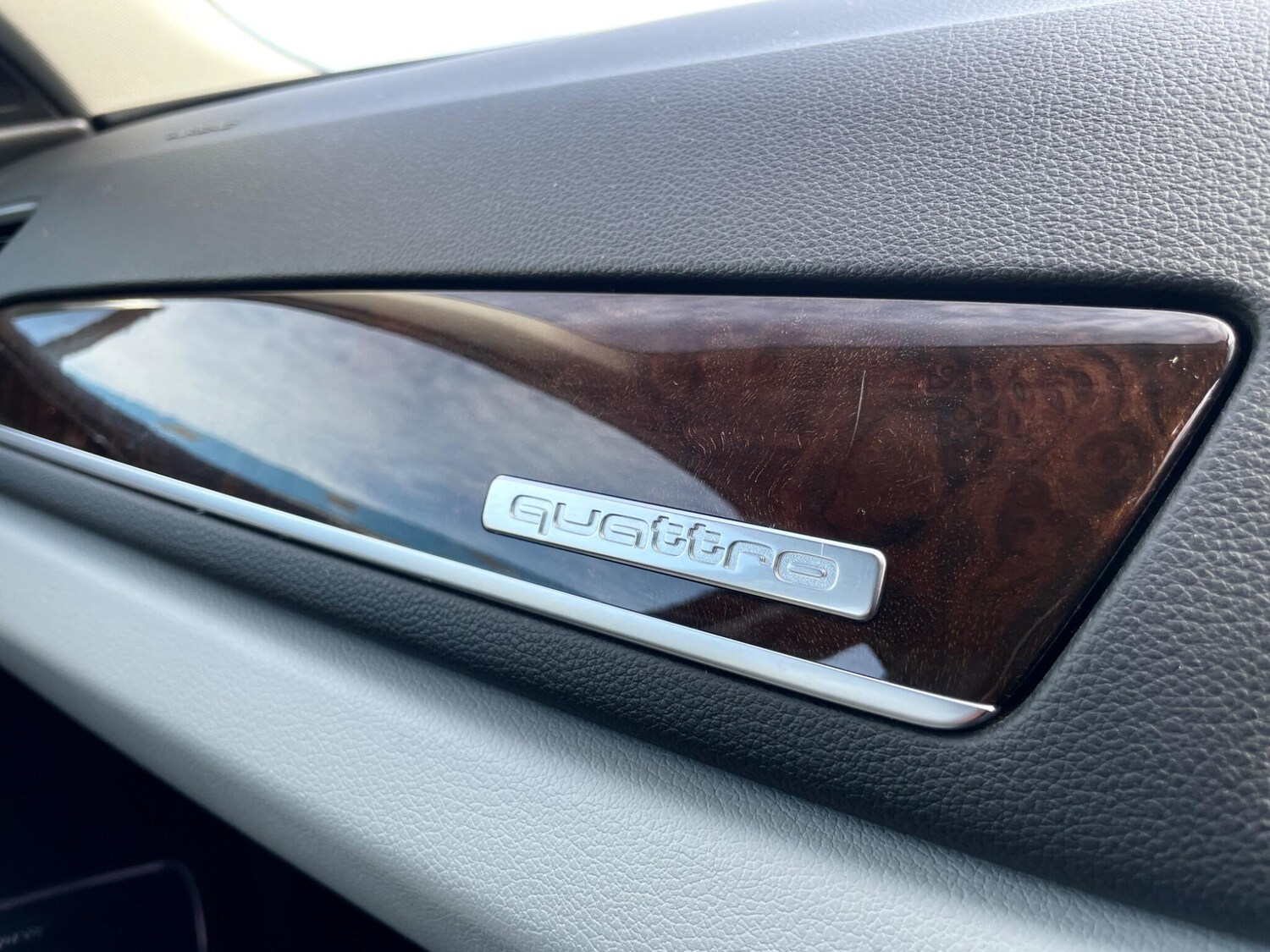 Used Audi Q3 2012 for sale - 78206833: Photo 31