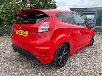 Used Ford Fiesta 2016 for sale - 79108573: Photo