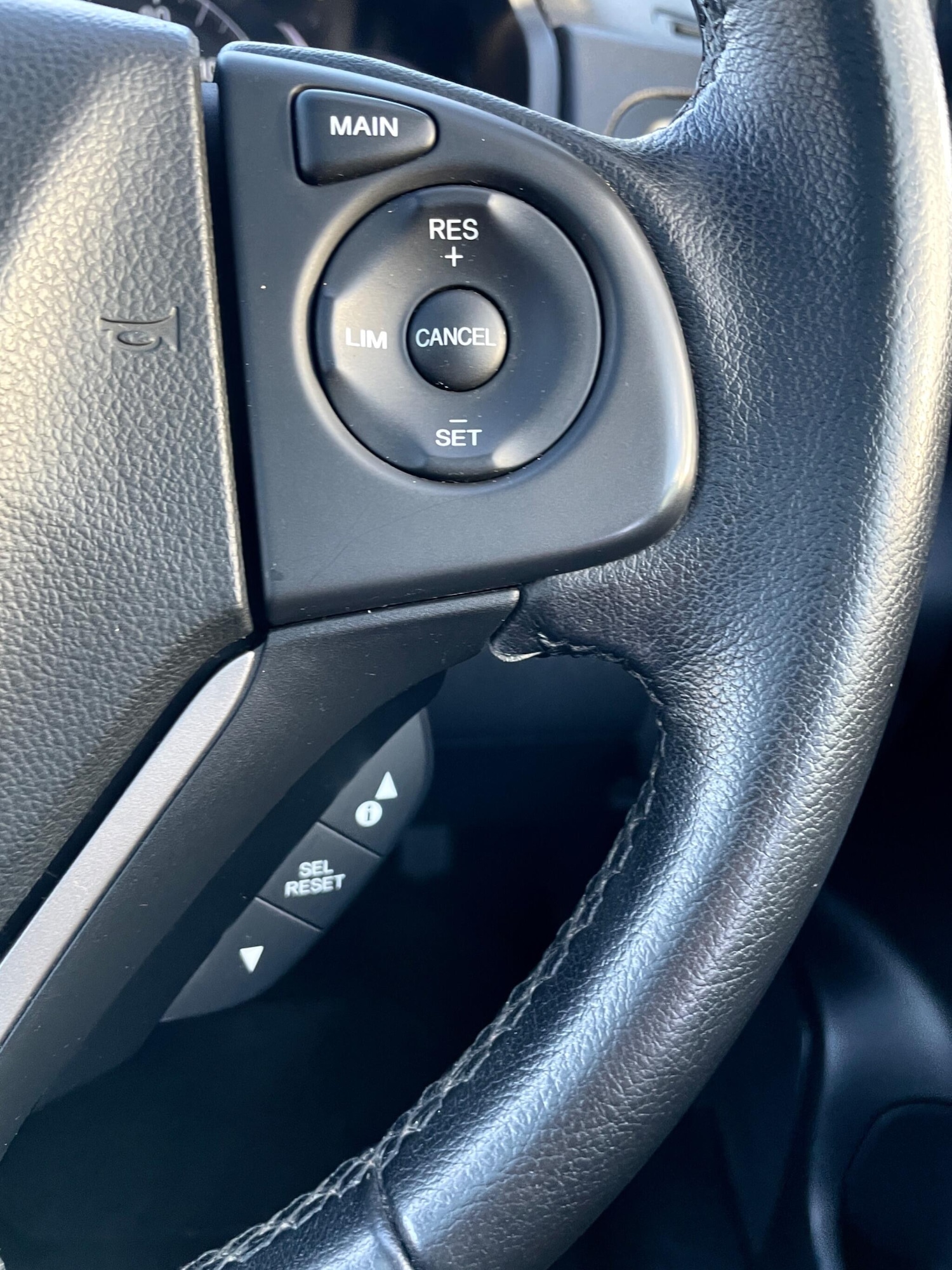 Used Honda CR-V 2014 for sale - 77178241: Photo 18