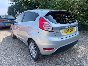 Used Ford Fiesta 2016 for sale - 79238188: Photo