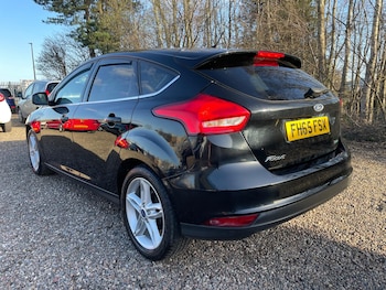 Used Ford Focus 2015 for sale - 77740198: Photo